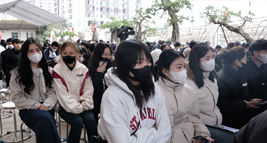 Hơn 1,6 triệu thanh niên không việc làm, không đào tạo (theo https://vnexpress.net/)